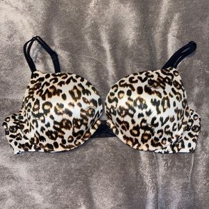 Victoria’s Secret Very Sexy Push Up Bra